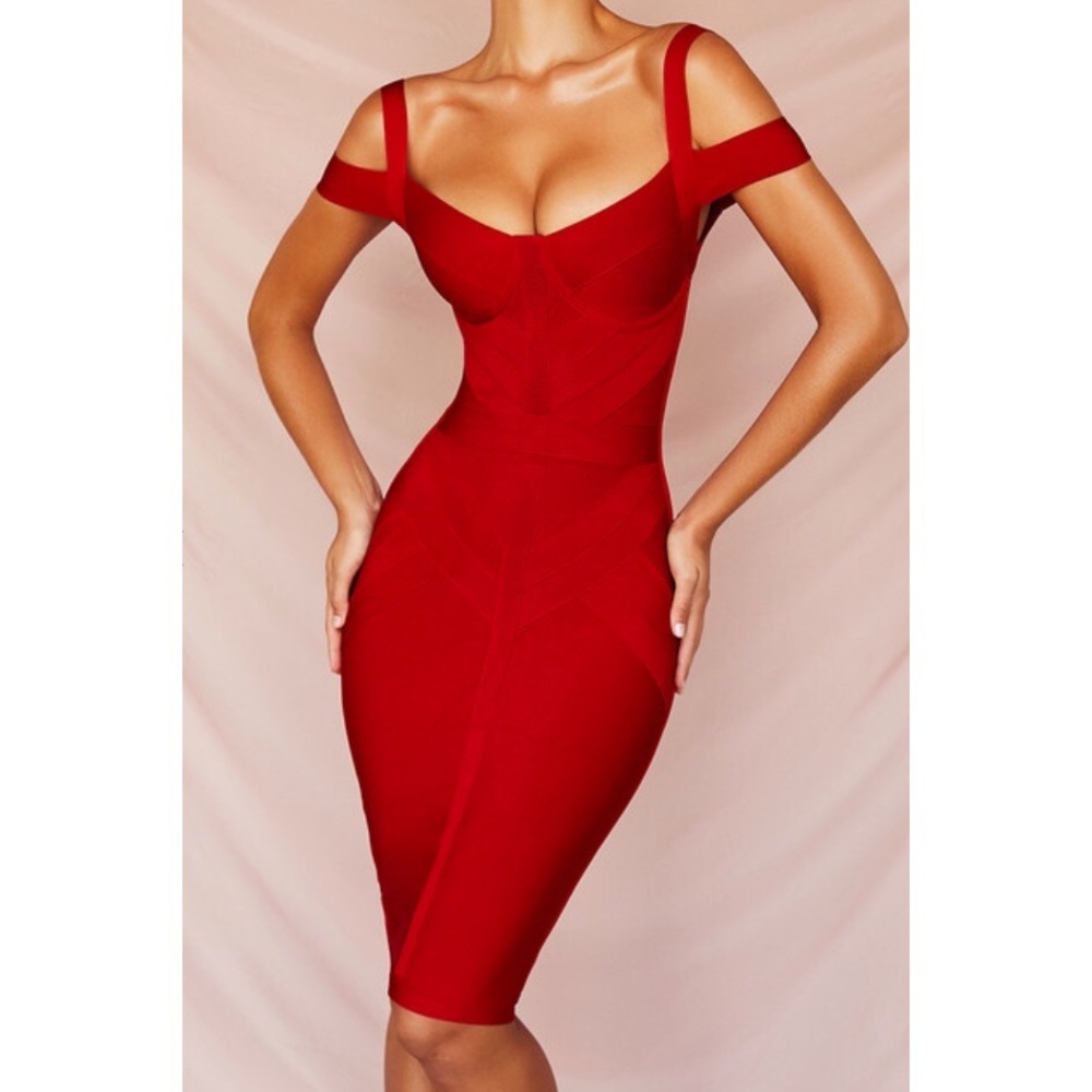 House of CB 🌹 ‘Cherub’ Dress